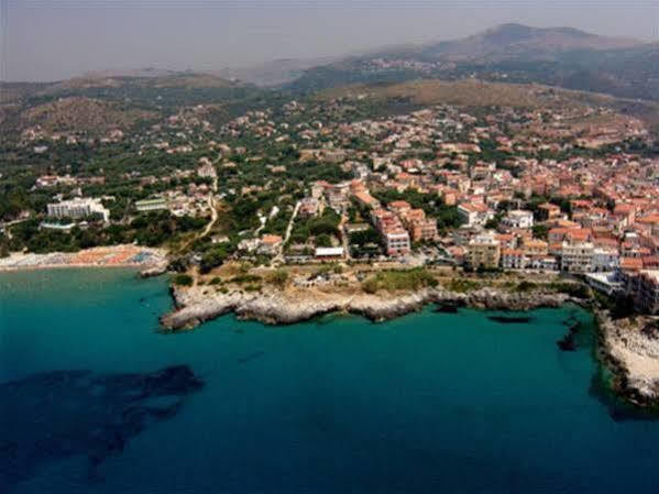 Hotel Baia Delle Sirene Marina di Camerota Buitenkant foto